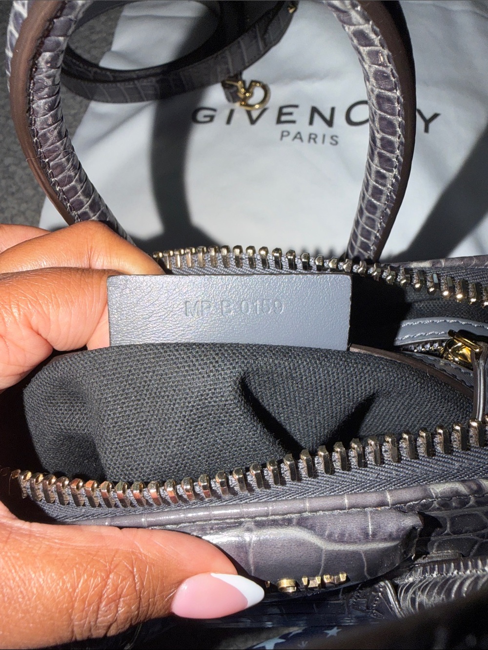 Givenchy mini Antigona Croc-Embossed Leather Satchel in Storm Gray - Picture 4 of 5